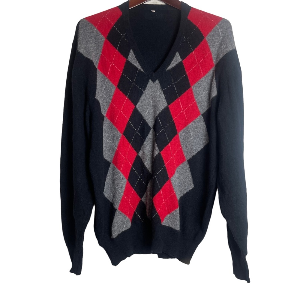 ITALIAN Men’s Black Red Argyle Golf Sweater Size XL Wool V-Neck Cozy Winter